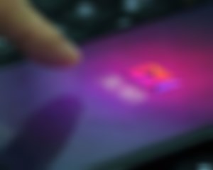 人民日報評美拍：讓我們的網(wǎng)絡(luò)空間清朗起來